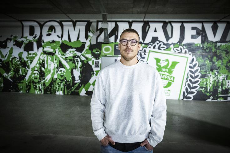 Nejc Vidmar Med nogometno kariero je skušal dvakrat končati študij, a mu ni uspelo. | Foto: Ana Kovač
