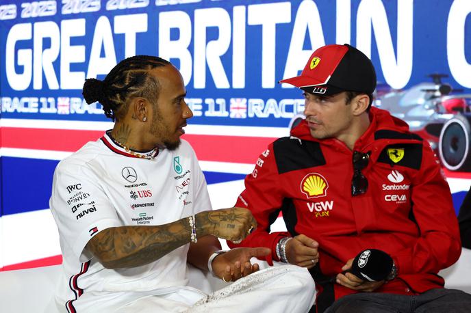 Silverstone Lewis Hamilton Charles Leclerc | Lewis Hamilton in Charles Leclerc bosta prva izzivalca Maxa Verstappna. | Foto Reuters
