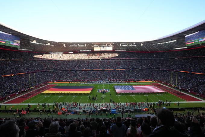 Allianz arena je bila polna do zadnjega kotička. | Foto: Reuters
