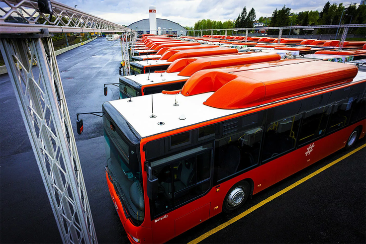 Samo v okolici Osla dnevno vozi okrog 300 avtobusov kitajskega porekla. | Foto: Ruter