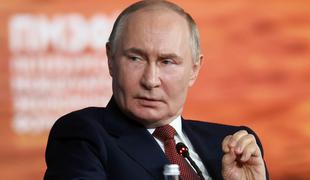 Oglasil se je Putin: Imajo pravico do jedrskega orožja
