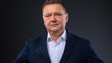 Tomaž Ambrožič: Bratje z igrišča
