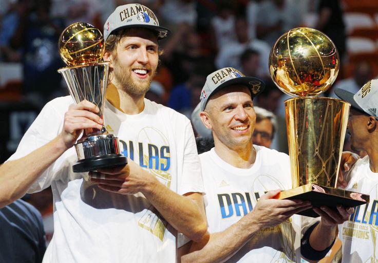 Dirk Nowitzki in Jason Kidd sta bila v sezoni 2010/11 osrednja junaka velika uspeha Dallasa. | Foto: Reuters