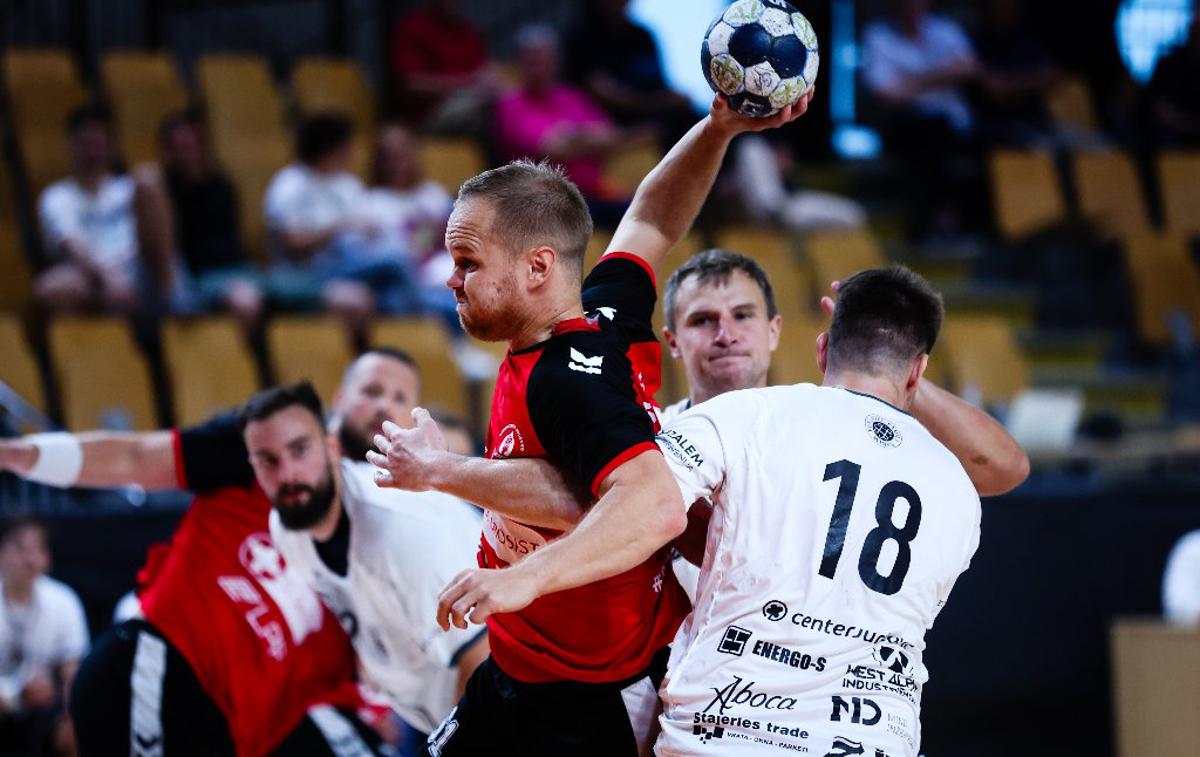 RDLLGrosist Slovan : Jeruzalem Ormož | Rokometaši Slovana so visoko s 44:27  premagali Ormožane. | Foto Luka Vovk