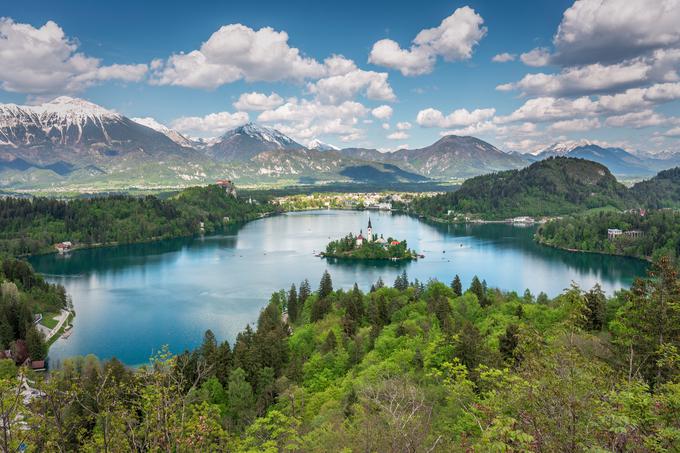 Adria Airways je bila izjemnega pomena za Bled, poudarja Romana Purkart iz Turizma Bled. | Foto: Thinkstock