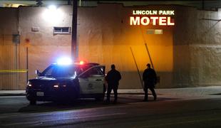 Obsedno stanje v Los Angelesu: iščejo strelca na policiste #video #foto