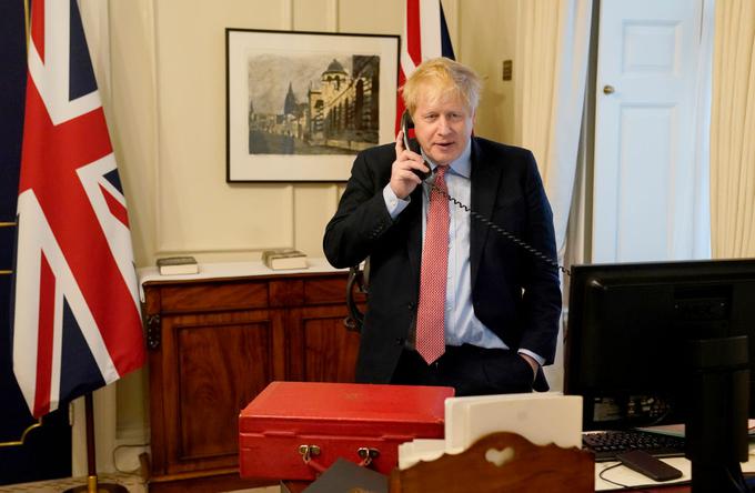 Zaradi okužbe z novim koronavirusom je v bolnišnici pristal tudi premier Boris Johnson. | Foto: Getty Images