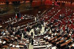 Berlusconi senatu: Ni alternative moji vladi