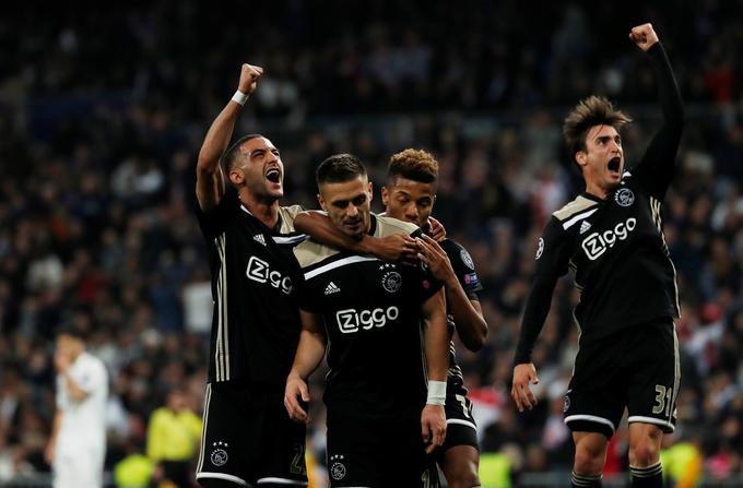 Ajax je ponižal Real in mu povzročil najhujši domači poraz v Evropi. Med strelce so se vpisali Hakim Ziyech, David Neres, Dušan Tadić in Lasse Schöne. | Foto: Reuters