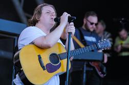 Lewis Capaldi se je razšel z dekletom