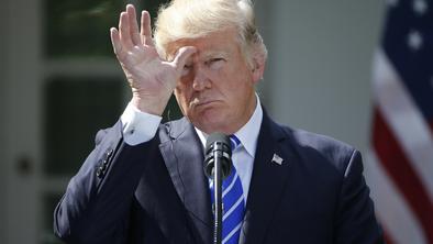 Sodišče Trumpu začasno dovolilo uresničevanje prepovedi potovanj