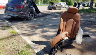 Rusija: audija Q7 prepolovilo, voznik pobegnil #foto