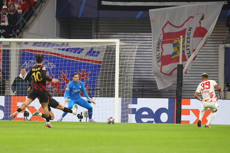  Benjamin Henrichs je bil v drugem polčasu dvakrat blizu golu za izenačenje na 1:1. | Foto: AP / Guliverimage