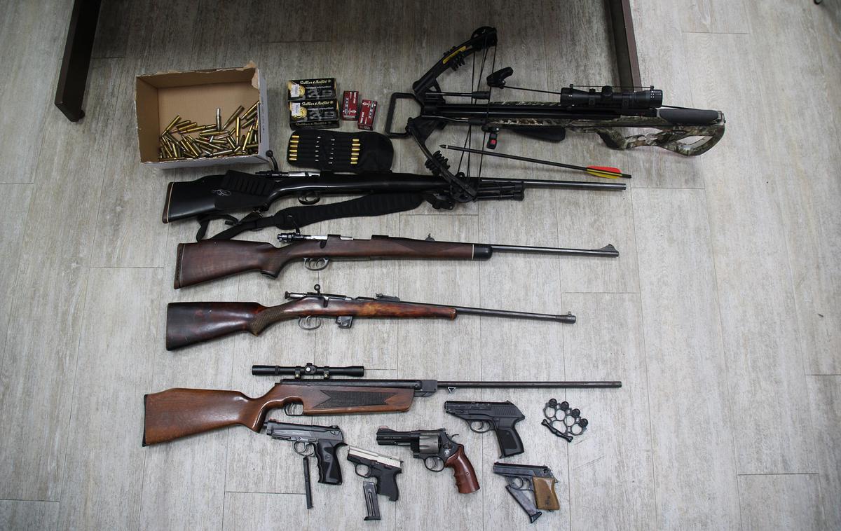 orožje najdeno v Izoli | Foto Policijska uprava Koper