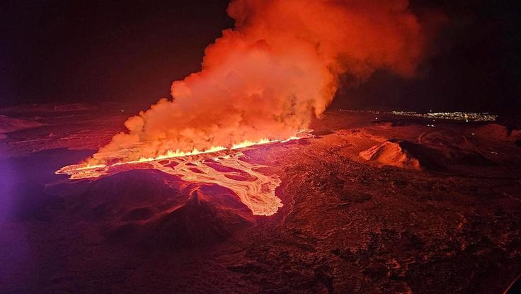 vulkan, izbruh, Peninsula, Islandija | Foto: Reuters