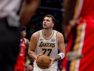 Dončića čaka dvoboj "euro" zvezdnikov v Milwaukeeju