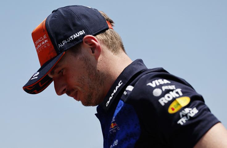 Max Verstappen želi ostati pri Red Bullu, a želi si tudi zmag in lovorik. | Foto: Reuters