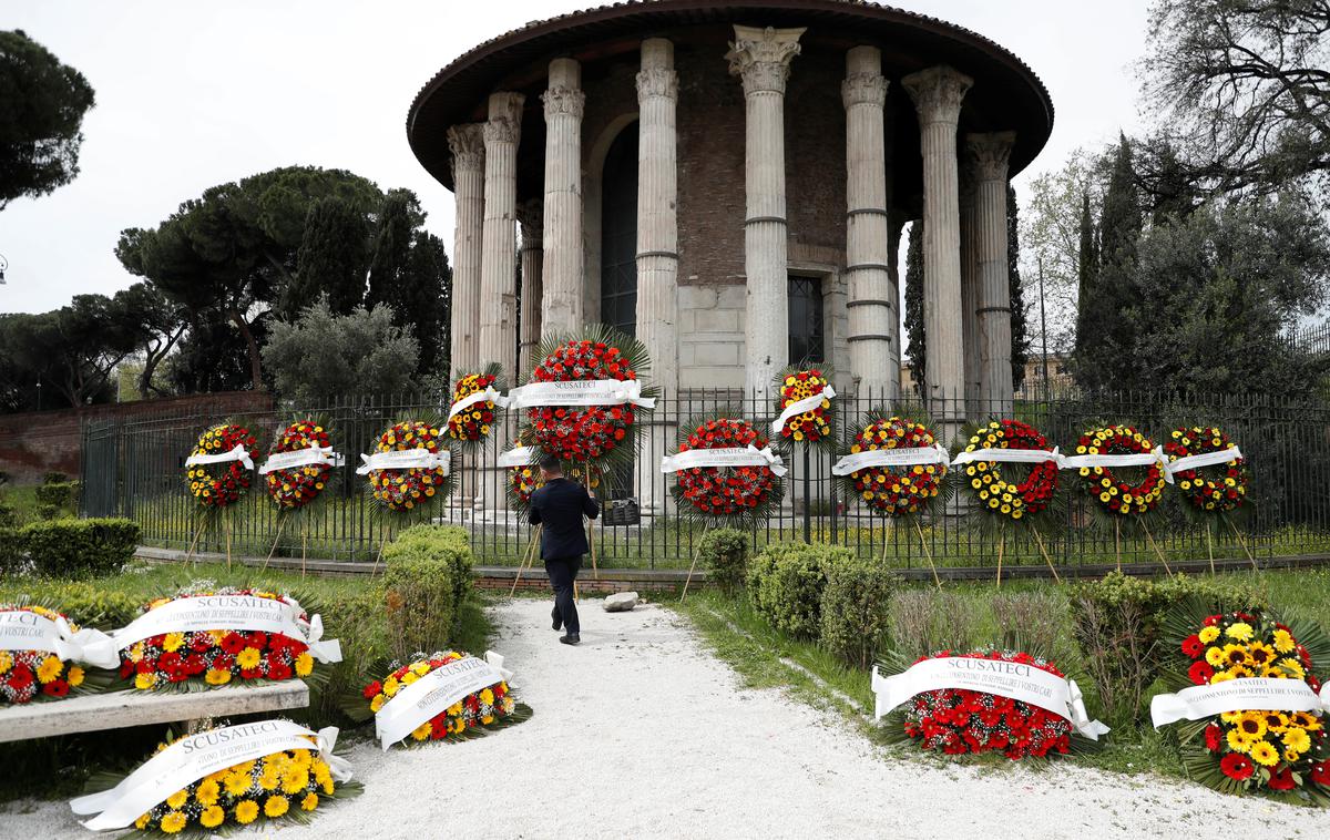 Rim pogrebniki protest | Foto Reuters