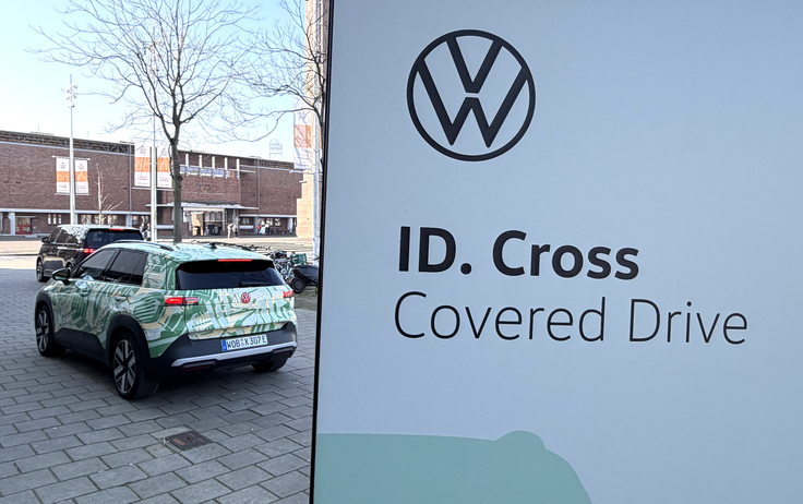 Pri Volkswagnu avtomobila uradno še niso razkrili. | Foto: Gregor Pavšič