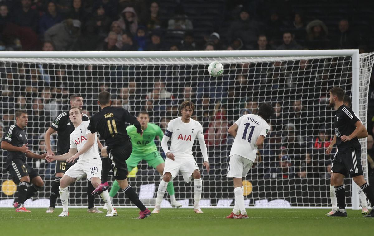 Tottenham : Mura, Žiga Kous | Trenutek, ki je krepko dvignil prepoznavnost 28-letnega Prekmurca v Evropi. Igrala se je 53. minuta, Žiga Kous pa je v Londonu spektakularno zatresel mrežo Tottenhama! | Foto Reuters