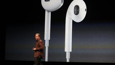 Prenovljena tudi družina iPod in servis na iTunes