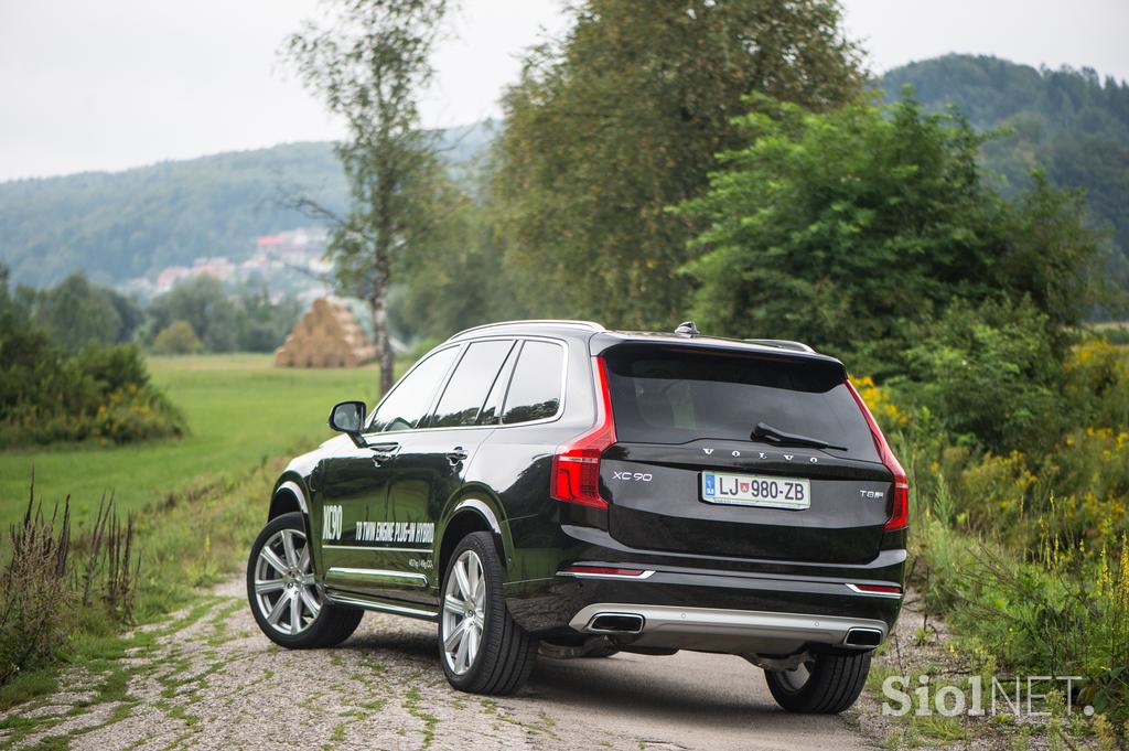 Volvo XC90 T8
