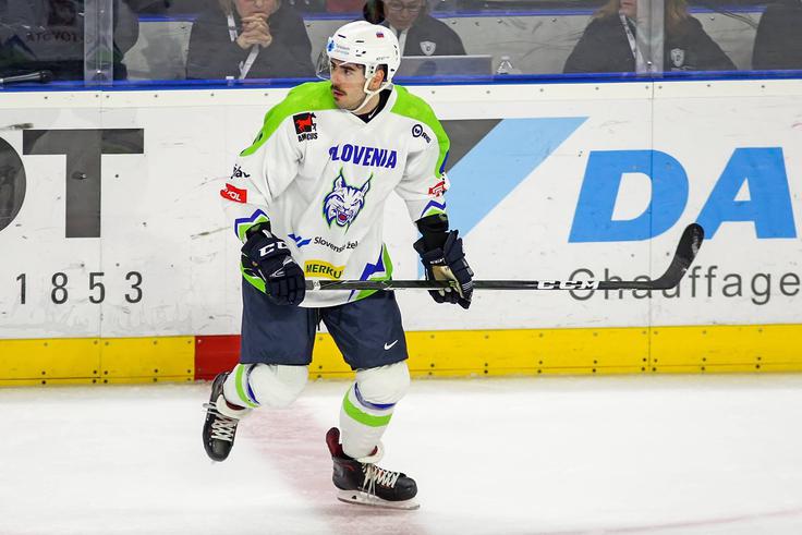 Kladno Jurija Repeta se bori za napredovanje med češko elito. | Foto: HZS/Drago Cvetanovič