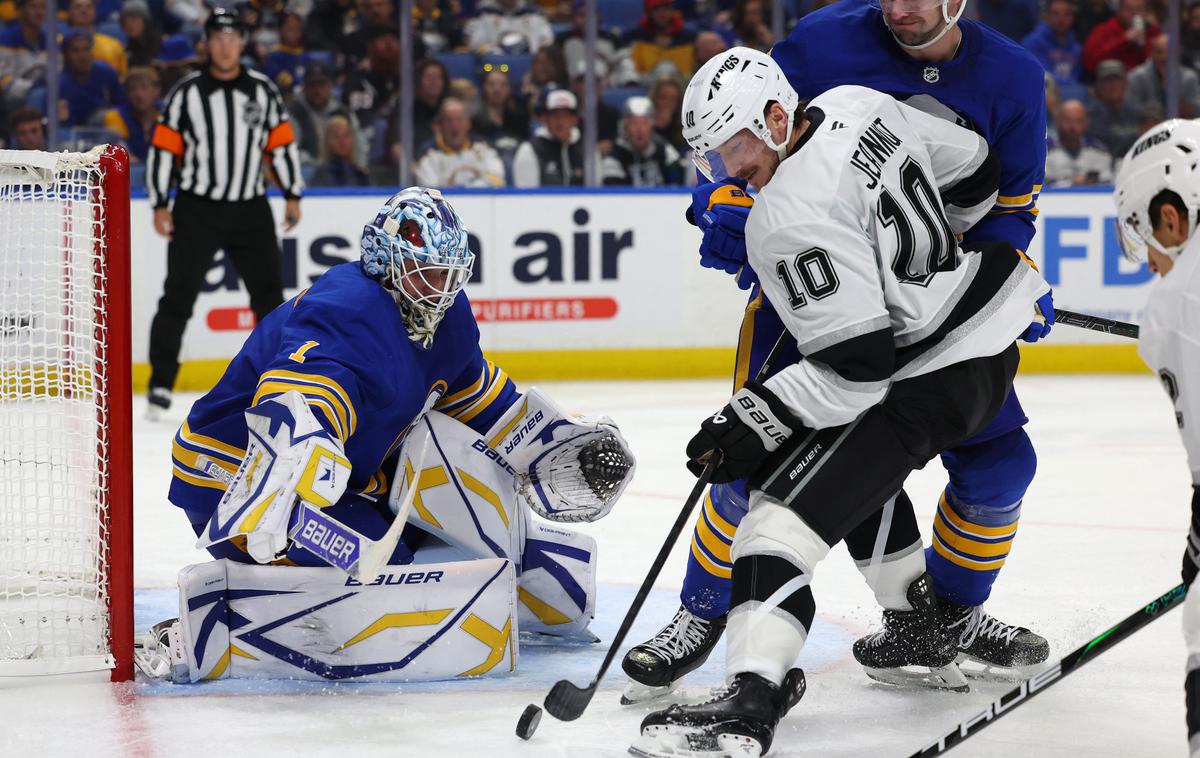 Anže Kopitar Los Angeles Kings | Anže Kopitar je svojo 19. sezono v NHL odprl s hat-trickom. | Foto Reuters