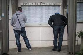 Trend se nadaljuje: ponovno padec števila brezposelnih