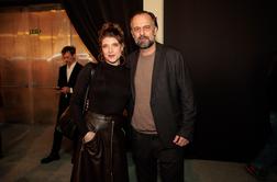 Slovenski igralec zaljubljen v mlado dramaturginjo