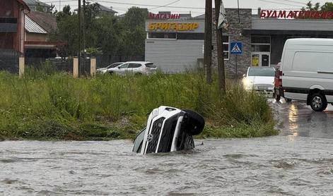 Po najhujšem ruskem udarcu še hude poplave: več kot 44 tisoč ljudi je brez elektrike