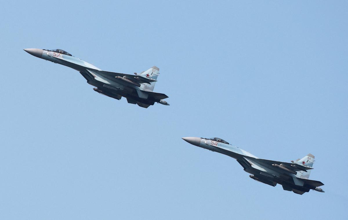 Bojna letala | Po navedbah Tallinna so tri ruska bojna letala MiG-31 v petek kršila zračni prostor Estonije.  | Foto Reuters