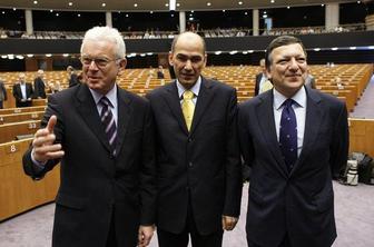 Janša že prejel prve čestitke