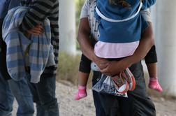 ZDA: Nekateri na meji odvzeti otroci morda nikoli več ne bodo videli staršev