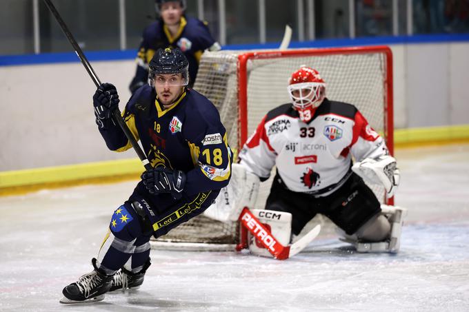 Celjani imajo v paru z Jeseničani prednost domačega igrišča. | Foto: www.alesfevzer.com