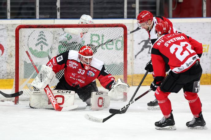 HDD Jesenice | Jeseničani so v podaljšku premagali novinca v Alpski ligi KHL Sisak. | Foto www.alesfevzer.com