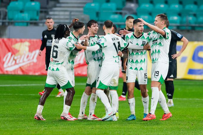 Olimpija - Mura | Olimpija je po zmagi nad Muro ponovno ušla Mariboru. | Foto Aleš Fevžer