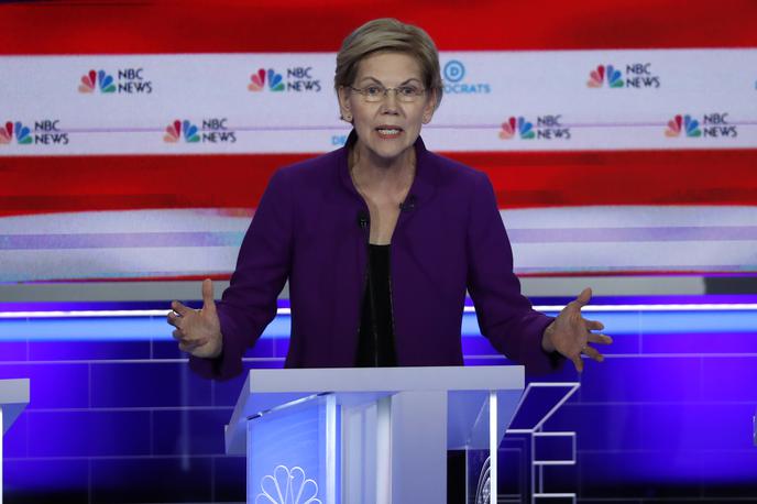 Soočenje demokratov | Kandidatka za demokratsko predsedniško nominacijo Elizabeth Warren se je na prvem televizijskem soočenju demokratskih kandidatov v Miamiju predstavila kot izrazito leva kandidatka. | Foto Reuters