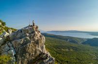Crikveniško-vinodolska riviera: raj za ljubitelje narave in aktivnih počitnic – tik ob Sloveniji