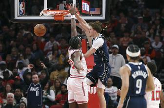 Paul George suspendiran, Dallas izgubil, Jason Kidd jezen na sodnike