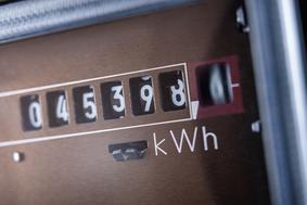 Kako prihraniti pri računu za elektriko?