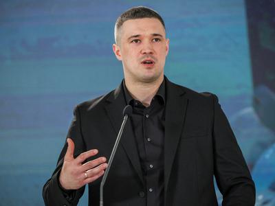 Razrešeni ukrajinski minister Fedorov pozval k volitvam