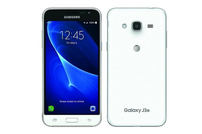 Kdor bi rad imel Samsunga, a mu je paleta Galaxyjev S7 predraga, naj preveri tega. Galaxy J3 ima tako kot Samsungovi letošnji paradni konji odličen zaslon Super AMOLED, sicer pa je za svojo ceno (pri Telekomu Slovenije stane 190 evrov) solidna multimedijska naprava, ki bo zadovoljila manj zahtevne uporabnike.  | Foto: 