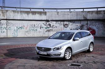 Volvo V60 D4