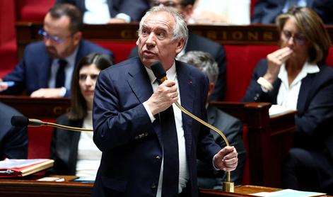 Nova politična kriza v Franciji