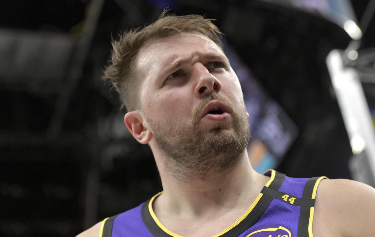 Luka Dončić | Luka Dončić bo poleti nastopil za Slovenijo na EuroBasketu, skupinski del bo odigral na Poljskem, jeseni pa se bo že začelo obdobje pripravljalnih tekem. Nova sezona lige NBA se bo začela 21. oktobra 2025. | Foto Guliverimage