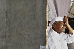 Hazare bo v nedeljo končal gladovno stavko