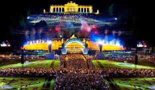 Dunajski filharmoniki 30. maja brezplačno v parku Schönbrunn 