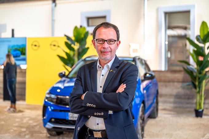 Borut Gazvoda, ki v Sloveniji vodi znamko Opel.  | Foto: Opel