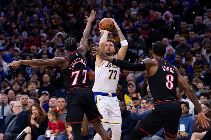 Luka Dončić Los Angeles Clippers | Na novembrski tekmi proti Clippersom je Luka Dončić že v prvi četrtini zadel pet trojk. | Foto Guliverimage